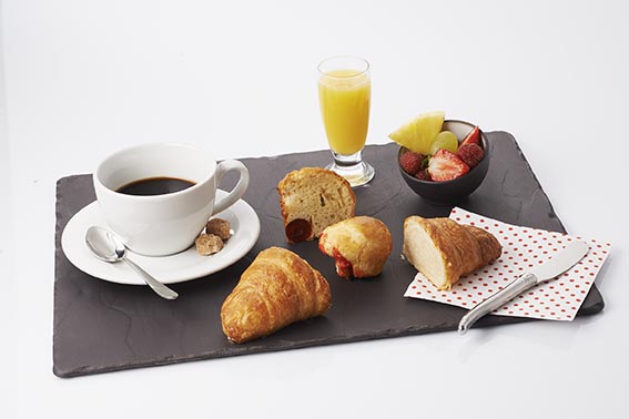 plateau petit dejeuner